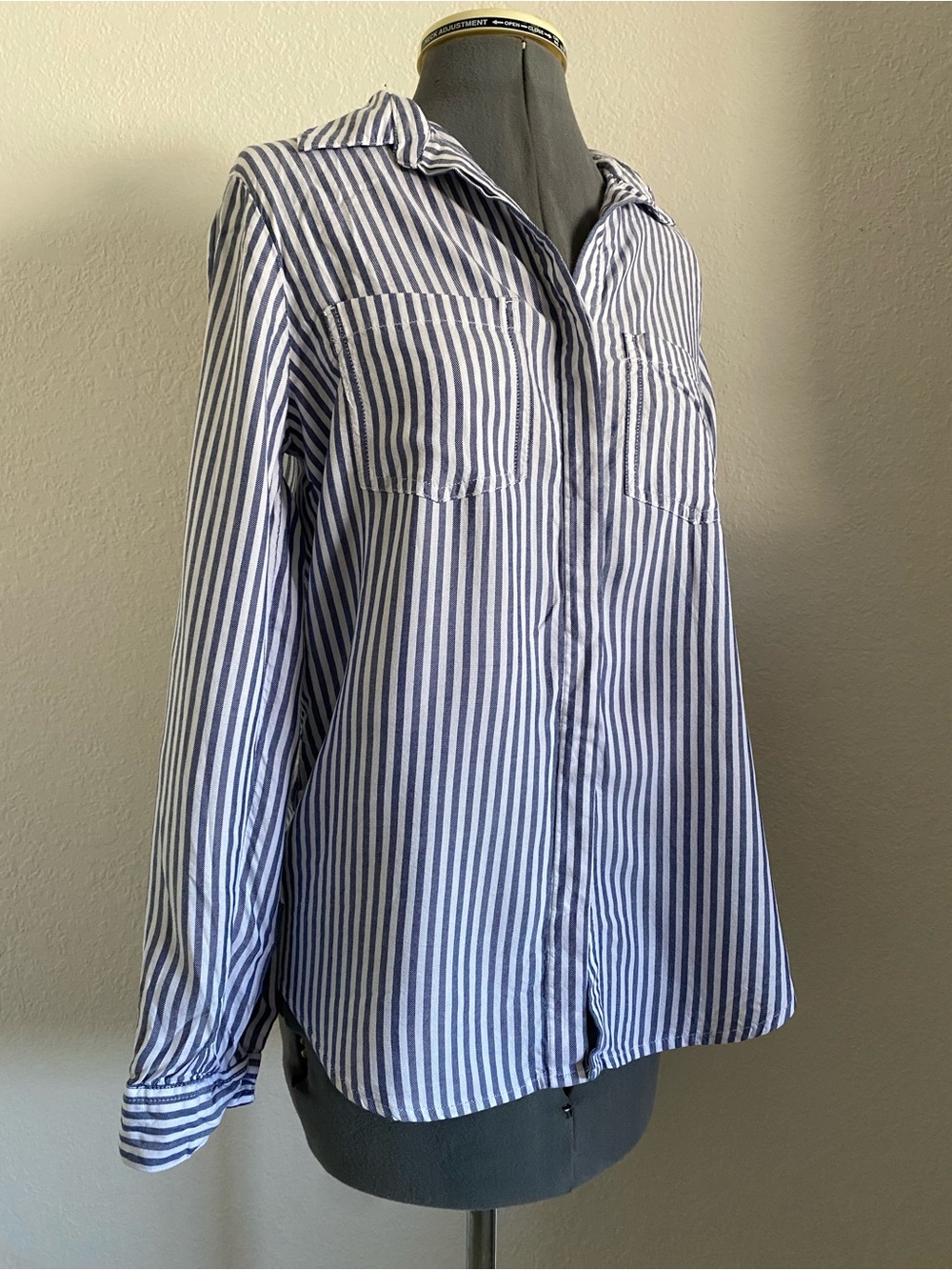 beachlunchlounge Blue and White Striped Button Down Shirt XS